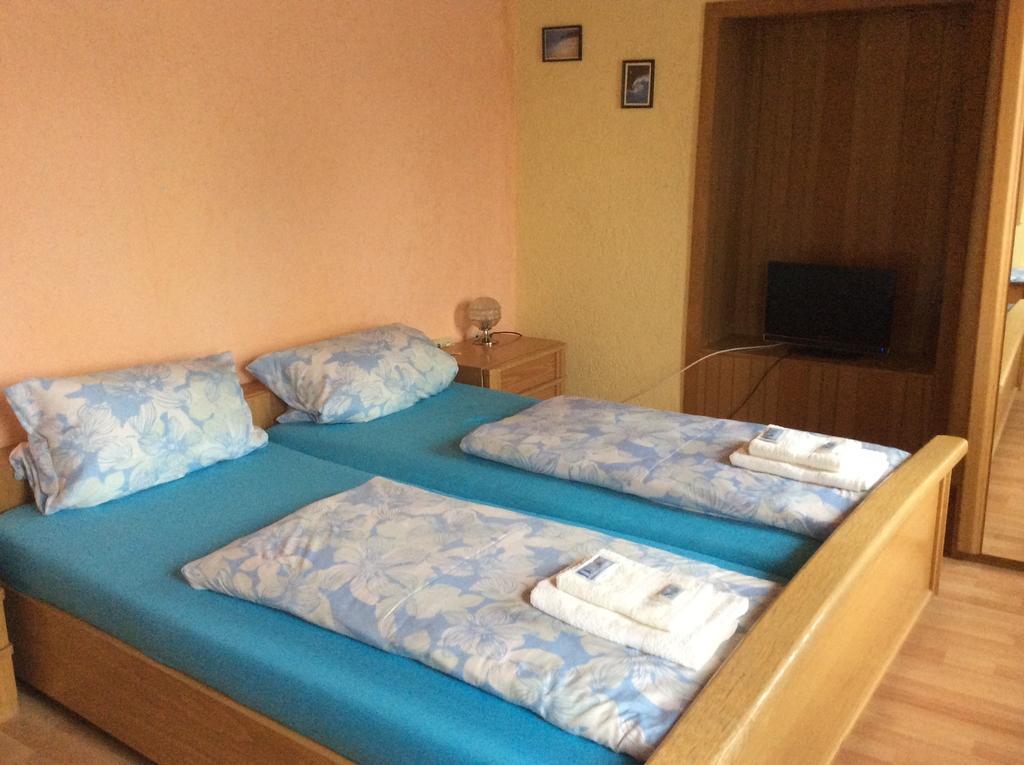 Hotel Drei Koenige Neckarbischofsheim Szoba fotó